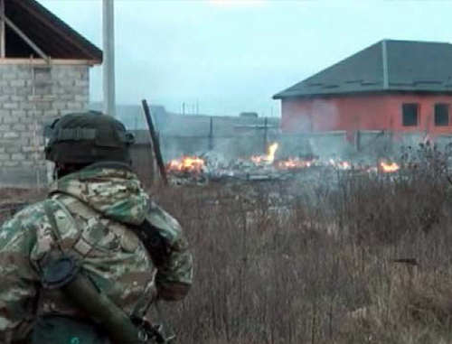 Спецоперация в селе Долаково, Ингушетия, 2012 г. Фото: ФСБ РФ, http://vk.com/lubyanka2 Спецоперация в селе Долаково, Ингушетия, 2012 г. Фото: ФСБ РФ, http://vk.com/lubyanka2