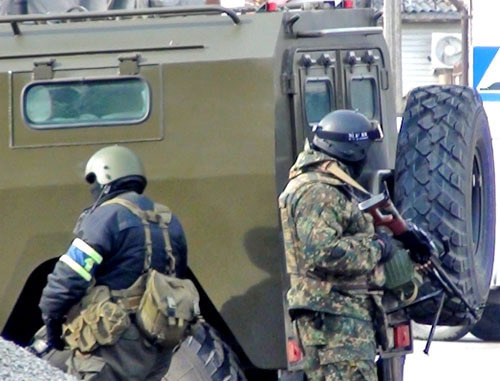 Сотрудники правоохранительных органов. Фото МВД по КБР, http://07.mvd.ru/ Сотрудники правоохранительных органов. Фото МВД по КБР, http://07.mvd.ru/