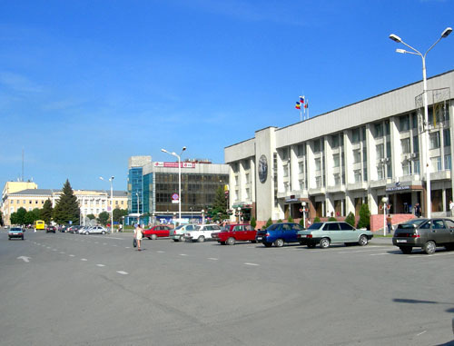 Новочеркасск, Ростовская область. Фото: Путилин Денис, http://ru.wikipedia.org/ Новочеркасск, Ростовская область. Фото: Путилин Денис, http://ru.wikipedia.org/