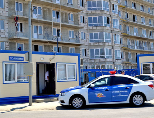 Место задержания сотрудниками полиции строителей олимпийского объекта Сергея Крбащяна и Мардироса Демерчяна. Сочи, июнь 2013 г. Фото Светланы Кравченко для "Кавказского узла" Место задержания сотрудниками полиции строителей олимпийского объекта Сергея Крбащяна и Мардироса Демерчяна. Сочи, июнь 2013 г. Фото Светланы Кравченко для "Кавказского узла"