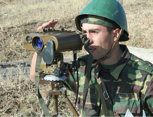 Военнослужащий Армии обороны Нагорного Карабаха на границе. Фото: http://nkrmil.am Военнослужащий Армии обороны Нагорного Карабаха на границе. Фото: http://nkrmil.am