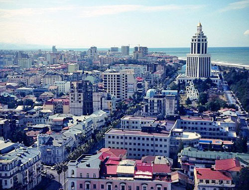 Батуми, Грузия. Фото: Jason Rosenberg, http://ru.wikipedia.org/ Батуми, Грузия. Фото: Jason Rosenberg, http://ru.wikipedia.org/