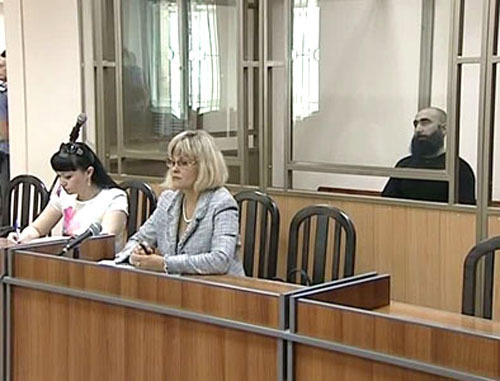 Али Тазиев в зале Северо-Кавказского окружного военного суда. Фото http://ovs.skav.sudrf.ru/ Али Тазиев в зале Северо-Кавказского окружного военного суда. Фото http://ovs.skav.sudrf.ru/