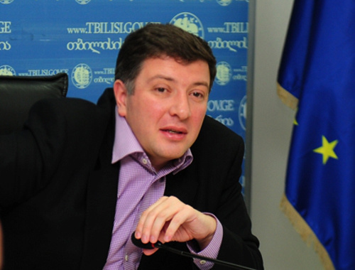 Мэр Тбилиси Гиги Угулава. Ноябрь 2013 г. Фото: http://new.tbilisi.gov.ge Мэр Тбилиси Гиги Угулава. Ноябрь 2013 г. Фото: http://new.tbilisi.gov.ge