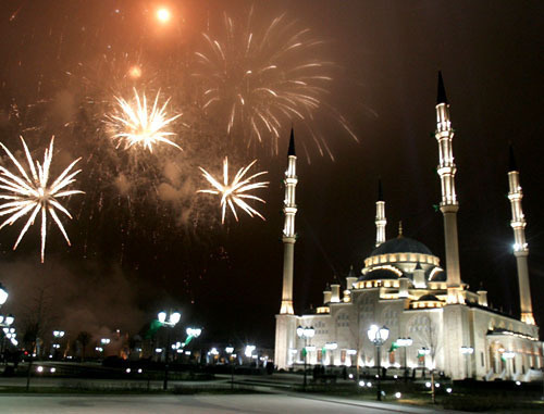 Мечеть "Сердце Чечни" в Грозном. Фото http://www.grozny-inform.ru/ Мечеть "Сердце Чечни" в Грозном. Фото http://www.grozny-inform.ru/