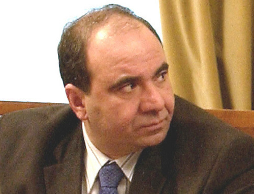 Зураб Жвания, Тбилиси, 2003 г. Фото: Andy Dunaway, U.S. Air Force, http://www.defense.gov Зураб Жвания, Тбилиси, 2003 г. Фото: Andy Dunaway, U.S. Air Force, http://www.defense.gov