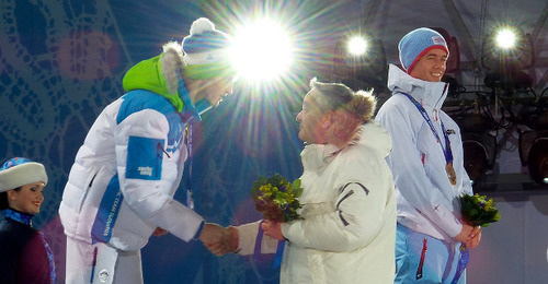Награждение победителей 4-го дня Олимпиады. Сочи, 10 февраля 2014 г. Фото: Val 202, http://www.flickr.com/photos/val202/12444719244 Награждение победителей 4-го дня Олимпиады. Сочи, 10 февраля 2014 г. Фото: Val 202, http://www.flickr.com/photos/val202/12444719244