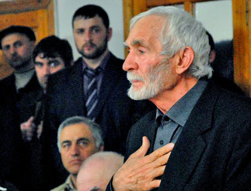 Исса Кодзоев. Фото: Юлия Климова / ПЦ "Мемориал" http://www.memo.ru/ Исса Кодзоев. Фото: Юлия Климова / ПЦ "Мемориал" http://www.memo.ru/