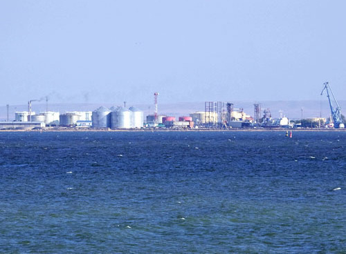 Порт Кавказ в Керченском проливе. Фото: Solundir http://commons.wikimedia.org/ Порт Кавказ в Керченском проливе. Фото: Solundir http://commons.wikimedia.org/