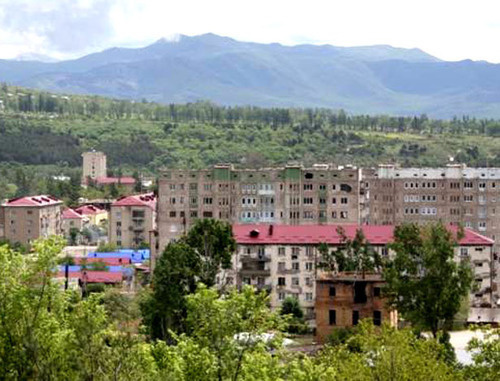 Цхинвал, Южная Осетия. Фото: Juliet Kozaeva @ Cominf.org http://ru.wikipedia.org/ Цхинвал, Южная Осетия. Фото: Juliet Kozaeva @ Cominf.org http://ru.wikipedia.org/