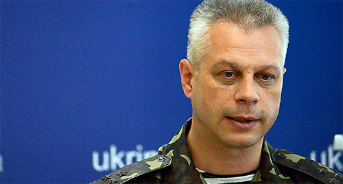 Спикер Совета национальной безопасности и обороны Украины (СНБО) Андрей Лысенко. Фото: http://www.vladtime.ru/situaciya-na-vostoke-ukrainy/384452-lysenko-vozle-izvarino-poyavilis-zelenye-chelovechki-v-rossiyskoy-forme.html Спикер Совета национальной безопасности и обороны Украины (СНБО) Андрей Лысенко. Фото: http://www.vladtime.ru/situaciya-na-vostoke-ukrainy/384452-lysenko-vozle-izvarino-poyavilis-zelenye-chelovechki-v-rossiyskoy-forme.html