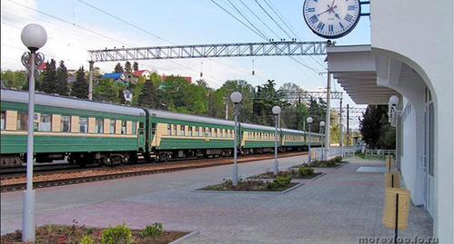 Вокзал Лоо, 2012 год. Фото: http://morevloo.fo.ru/tags/море_в_лоо_отдых. Вокзал Лоо, 2012 год. Фото: http://morevloo.fo.ru/tags/море_в_лоо_отдых.