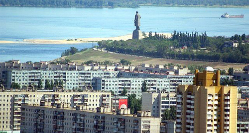 Вид на Красноармейский район Волгограда. Фото: http://kra-adm.volgadmin.ru/PhotoGalery/PhotoGallery.aspx?folder=%D0%92%D0%B8%D0%B4%D1%8B%20%D1%80%D0%B0%D0%B9%D0%BE%D0%BD%D0%B0 Вид на Красноармейский район Волгограда. Фото: http://kra-adm.volgadmin.ru/PhotoGalery/PhotoGallery.aspx?folder=%D0%92%D0%B8%D0%B4%D1%8B%20%D1%80%D0%B0%D0%B9%D0%BE%D0%BD%D0%B0