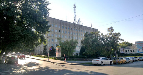 Здание городской Думы в Таганроге. Фото http://mytaganrog.com/tegi/vybory-deputatov-gorodskoy-dumy-goroda-taganroga Здание городской Думы в Таганроге. Фото http://mytaganrog.com/tegi/vybory-deputatov-gorodskoy-dumy-goroda-taganroga