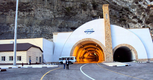 Гимринский автодорожный тоннель. Фото: АбуУбайда https://ru.wikipedia.org/ Гимринский автодорожный тоннель. Фото: АбуУбайда https://ru.wikipedia.org/