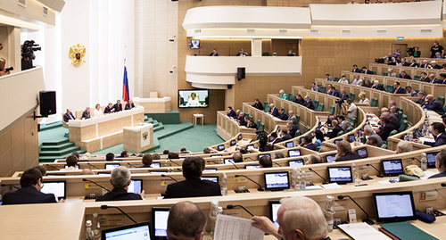 Заседание Совета Федераций. Фото Пресс-службы Совета Федерации, http://council.gov.ru/press-center/photo/31199/ Заседание Совета Федераций. Фото Пресс-службы Совета Федерации, http://council.gov.ru/press-center/photo/31199/
