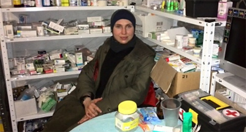 Амина Окуева в медицинском штабе. Фото Т.Евлоева. http://islam.in.ua/4/rus/full_articles/8026/visibletype/1/#!prettyPhoto Амина Окуева в медицинском штабе. Фото Т.Евлоева. http://islam.in.ua/4/rus/full_articles/8026/visibletype/1/#!prettyPhoto