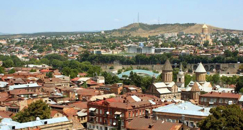 Тбилиси, Старый город. Фото Алексея Мухранова, http://travelgeorgia.ru/objects/gallery_file_330_b.jpg Тбилиси, Старый город. Фото Алексея Мухранова, http://travelgeorgia.ru/objects/gallery_file_330_b.jpg