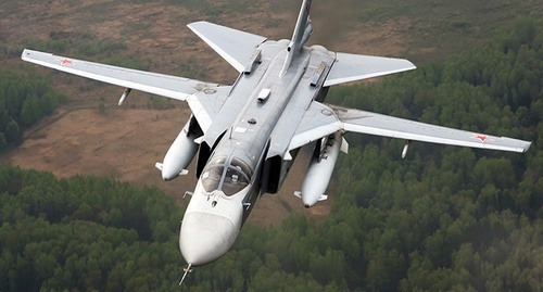 Бомбардировщик Су-24. Фото: Alexander Mishin, https://ru.wikipedia.org/wiki/%D1%F3-24#mediaviewer/File:Sukhoi_Su-24_inflight_Mishin-2.jpg Бомбардировщик Су-24. Фото: Alexander Mishin, https://ru.wikipedia.org/wiki/%D1%F3-24#mediaviewer/File:Sukhoi_Su-24_inflight_Mishin-2.jpg