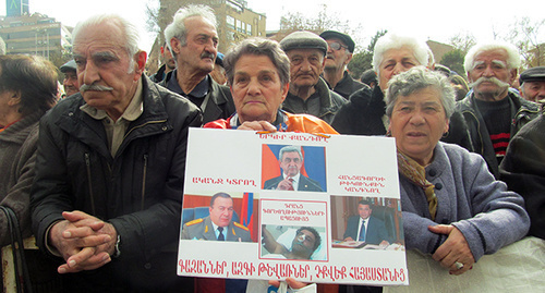 Митинг-шествие в Ереване 1 марта 2015 год. Фото Армине Мартиросян для "Кавказского узла" Митинг-шествие в Ереване 1 марта 2015 год. Фото Армине Мартиросян для "Кавказского узла"