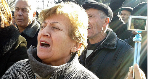 Акция протеста сотрудников завода "Наирит". Ереван. Фото Тиграна Петросяна для "Кавказского узла" Акция протеста сотрудников завода "Наирит". Ереван. Фото Тиграна Петросяна для "Кавказского узла"