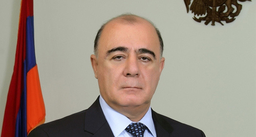 Самвел Баласанян. Фото: http://armenpress.am/eng/news/790833/samvel-balasanyan-%E2%80%9Ci-expect-to-see-the-criminal-severely-punished%E2%80%9D.html Самвел Баласанян. Фото: http://armenpress.am/eng/news/790833/samvel-balasanyan-%E2%80%9Ci-expect-to-see-the-criminal-severely-punished%E2%80%9D.html