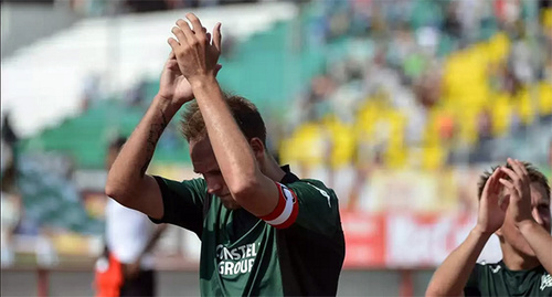 Игроки ФК "Краснодар". Фото: http://www.fckrasnodar.ru/team/photo/object/?object_id=100388 Игроки ФК "Краснодар". Фото: http://www.fckrasnodar.ru/team/photo/object/?object_id=100388