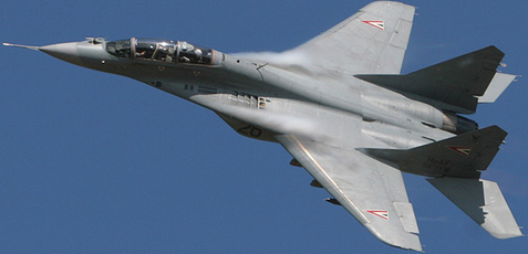 МИГ-29 в воздухе. Фото: Coert van Breda, https://ru.wikipedia.org/wiki/%CC%E8%C3-29#/media/File:HuAF_MIG29UB.jpg МИГ-29 в воздухе. Фото: Coert van Breda, https://ru.wikipedia.org/wiki/%CC%E8%C3-29#/media/File:HuAF_MIG29UB.jpg