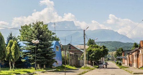Алагир, Северная Осетия. Фото: СкелеД http://www.panoramio.com/photo/101926253 Алагир, Северная Осетия. Фото: СкелеД http://www.panoramio.com/photo/101926253