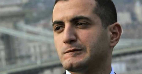 Давид Кезерашвили. Кадр из видео пользователя Georgia Times http://www.youtube.com/watch?v=ngtQMWqHcSk Давид Кезерашвили. Кадр из видео пользователя Georgia Times http://www.youtube.com/watch?v=ngtQMWqHcSk
