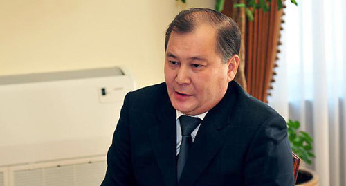 мэр Ахтубинска Аманга Нарузбаев. Фото: http://астрахань.рф/news/63595 мэр Ахтубинска Аманга Нарузбаев. Фото: http://астрахань.рф/news/63595