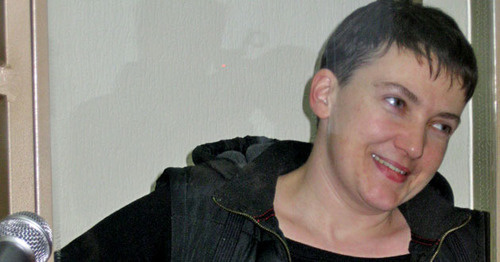 Надежда Савченко в зале Донецкого городского суда, 2 ноября 2015 года. Фото Константина Волгина для "Кавказского узла" Надежда Савченко в зале Донецкого городского суда, 2 ноября 2015 года. Фото Константина Волгина для "Кавказского узла"