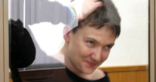 Надежда Савченко в зале Донецкого городского суда, 3 ноября 2015 года. Фото Константина Волгина для "Кавказского узла" Надежда Савченко в зале Донецкого городского суда, 3 ноября 2015 года. Фото Константина Волгина для "Кавказского узла"