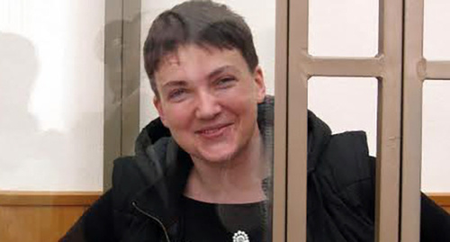 Надежда Савченко в зале Донецкого городского суда, 29 октября 2015 года. Фото Константина Волгина для "Кавказского узла" Надежда Савченко в зале Донецкого городского суда, 29 октября 2015 года. Фото Константина Волгина для "Кавказского узла"