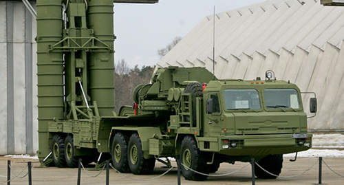 Ракетная система С-400 "Триумф". Фото: http://function.mil.ru/news_page/country/more.htm?id=12005378@egNews Ракетная система С-400 "Триумф". Фото: http://function.mil.ru/news_page/country/more.htm?id=12005378@egNews