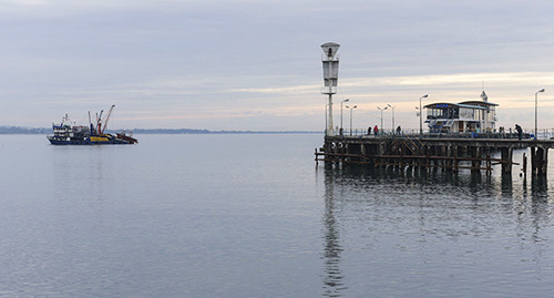 Корабль в Чёрном море. Фото: Sputnik.Томас Тхайцук, http://sputnik-abkhazia.ru/world/20151221/1016674208.html Корабль в Чёрном море. Фото: Sputnik.Томас Тхайцук, http://sputnik-abkhazia.ru/world/20151221/1016674208.html