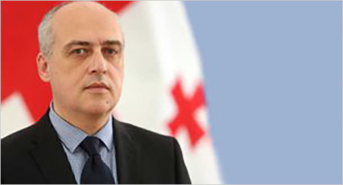 Давид Залкалиани. Фото: http://frontnews.ge/ru/news/22897-“The-United-States-will-assist-Georgia-to-ensure-progress-before-signing-the-Association-Agreement-in-2014-and-before-adopting-the-visa-liberalization-action-plan”-–-Davit-Zalkaliani Давид Залкалиани. Фото: http://frontnews.ge/ru/news/22897-“The-United-States-will-assist-Georgia-to-ensure-progress-before-signing-the-Association-Agreement-in-2014-and-before-adopting-the-visa-liberalization-action-plan”-–-Davit-Zalkaliani