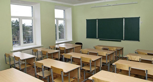 Школьный класс. Фото: http://15-news.ru/01/shkoly-mozdoka-na-kanikulax/ Школьный класс. Фото: http://15-news.ru/01/shkoly-mozdoka-na-kanikulax/