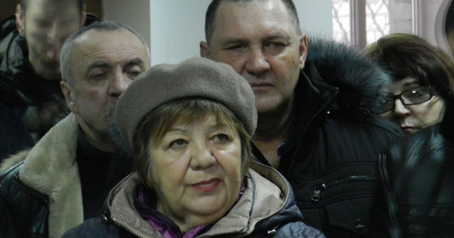 Жители рухнувшего дома в Волгограде. Декабрь 2015 г. Фото Татьяны Филимоновой для "Кавказского узла" Жители рухнувшего дома в Волгограде. Декабрь 2015 г. Фото Татьяны Филимоновой для "Кавказского узла"
