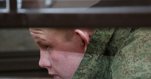 Валерий Пермяков во время первого судебного заседания по делу об убийстве семьи Аветисян. Гюмри, 18 декабря 2015 г. Фото: © PAN Photo / Hrant Khachatryan Валерий Пермяков во время первого судебного заседания по делу об убийстве семьи Аветисян. Гюмри, 18 декабря 2015 г. Фото: © PAN Photo / Hrant Khachatryan