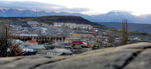 Буйнакск, Дагестан. Фото: Эльдар Расулов http://www.odnoselchane.ru/ Буйнакск, Дагестан. Фото: Эльдар Расулов http://www.odnoselchane.ru/