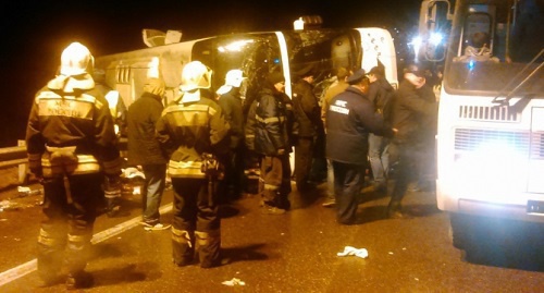 ДТП с автобусом в Тарумовском районе Дагестана, 13 июля 2016 г. Фото: МЧС России http://www.mchs.gov.ru/operationalpage/Operativnaja_informacija/item/32808566/ ДТП с автобусом в Тарумовском районе Дагестана, 13 июля 2016 г. Фото: МЧС России http://www.mchs.gov.ru/operationalpage/Operativnaja_informacija/item/32808566/