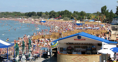 Пляж в Анапе. Фото: Артём Топчий https://ru.wikipedia.org Пляж в Анапе. Фото: Артём Топчий https://ru.wikipedia.org