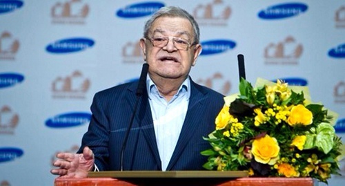 Фазиль Искандер, 2011 год. Фото: Faziliskander.com Фазиль Искандер, 2011 год. Фото: Faziliskander.com