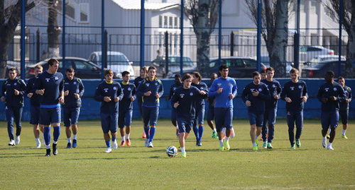 Игроки ФК "Ростов". Фото: http://www.fc-rostov.ru/press/news/8783/page1 Игроки ФК "Ростов". Фото: http://www.fc-rostov.ru/press/news/8783/page1