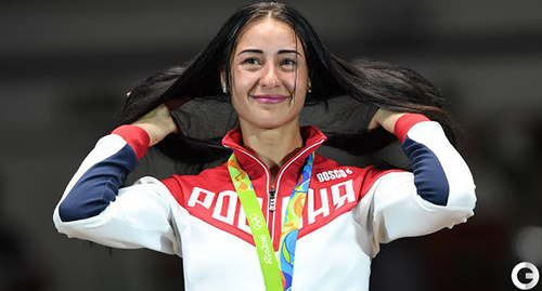 Яна Егорян. Фото: http://www.sport-express.ru/olympics/rio2016/fencing/photoreports/yana-egoryan-chempionka-sportsmenka-krasavica-1030910/ Яна Егорян. Фото: http://www.sport-express.ru/olympics/rio2016/fencing/photoreports/yana-egoryan-chempionka-sportsmenka-krasavica-1030910/