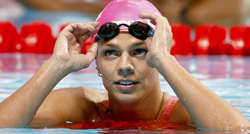 Юлия Ефимова. Фото: http://volgodonsk.news/news/6582-volgodonchanka_yuliya_efimova_stala_sportsmenkoy_goda,_a_ee_otec_–_trenerom_goda Юлия Ефимова. Фото: http://volgodonsk.news/news/6582-volgodonchanka_yuliya_efimova_stala_sportsmenkoy_goda,_a_ee_otec_–_trenerom_goda