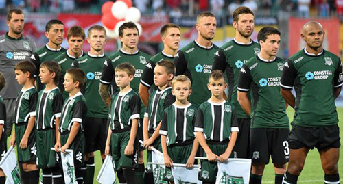 Футболисты ФК "Краснодар" Фото: http://sportfm.ru/news/za-vykhod-v-gruppovoy-etap-le-krasnodar-sygraet-s-partizani.html Футболисты ФК "Краснодар" Фото: http://sportfm.ru/news/za-vykhod-v-gruppovoy-etap-le-krasnodar-sygraet-s-partizani.html