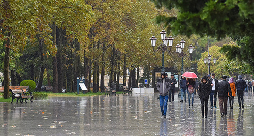 Ливень в Баку. Фото: © SPUTNIK / MURAD ORUJOV
http://ru.sputnik.az/photo/20161017/407378508/liven-v-baku.html Ливень в Баку. Фото: © SPUTNIK / MURAD ORUJOV
http://ru.sputnik.az/photo/20161017/407378508/liven-v-baku.html