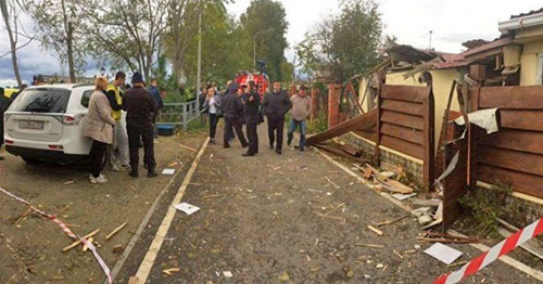 На месте крушения вертолета в Сочи. 1 ноября 2016 г. Фото: Даниил Воробьев http://sputnik-ossetia.ru/ На месте крушения вертолета в Сочи. 1 ноября 2016 г. Фото: Даниил Воробьев http://sputnik-ossetia.ru/